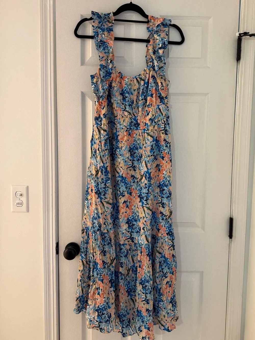 Abercrombie & Fitch Floral Ruffle Strap Petite Maxi Dress in Blue and Peach